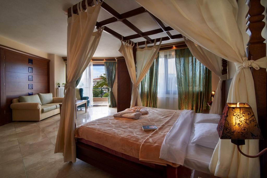 Toroni Blue Sea Hotel Ngoại thất bức ảnh