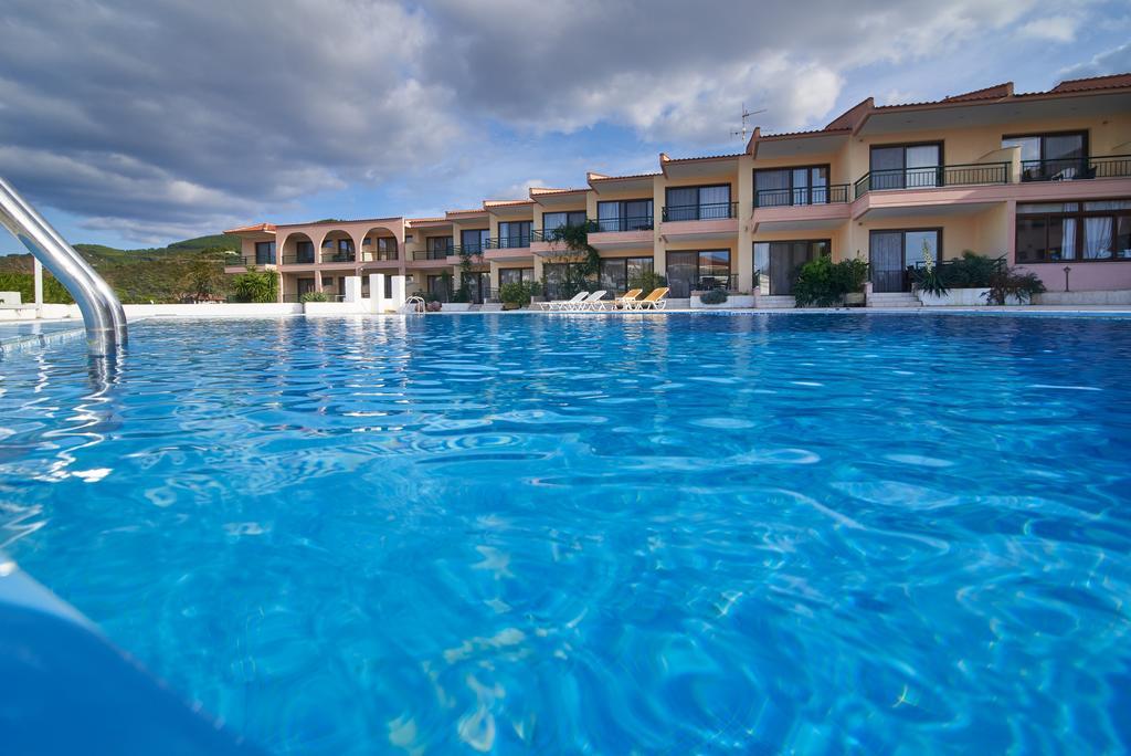 Toroni Blue Sea Hotel Ngoại thất bức ảnh
