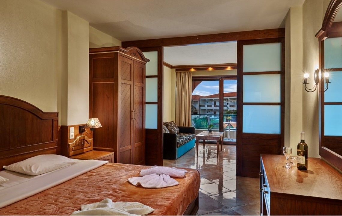 Toroni Blue Sea Hotel Ngoại thất bức ảnh