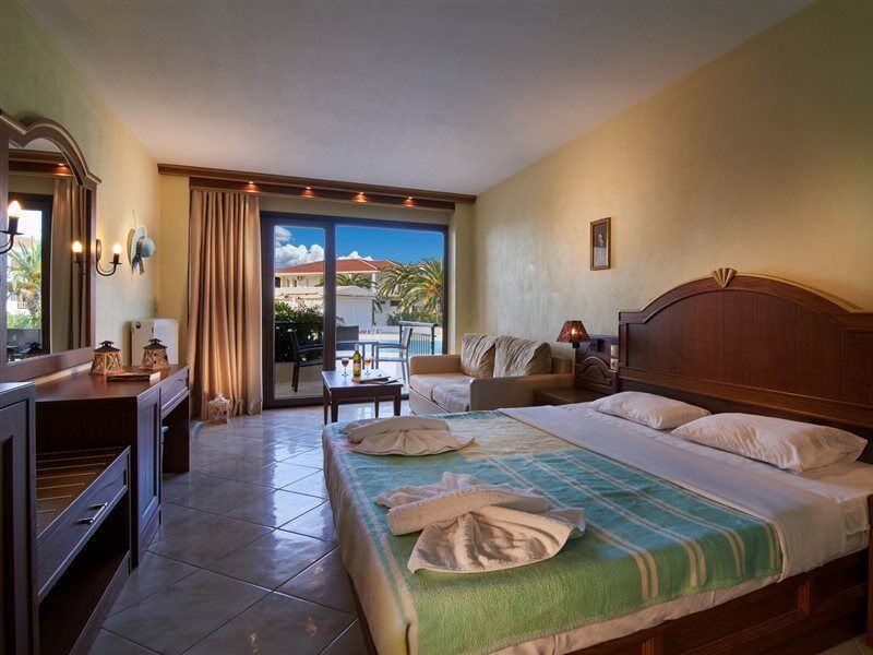 Toroni Blue Sea Hotel Ngoại thất bức ảnh