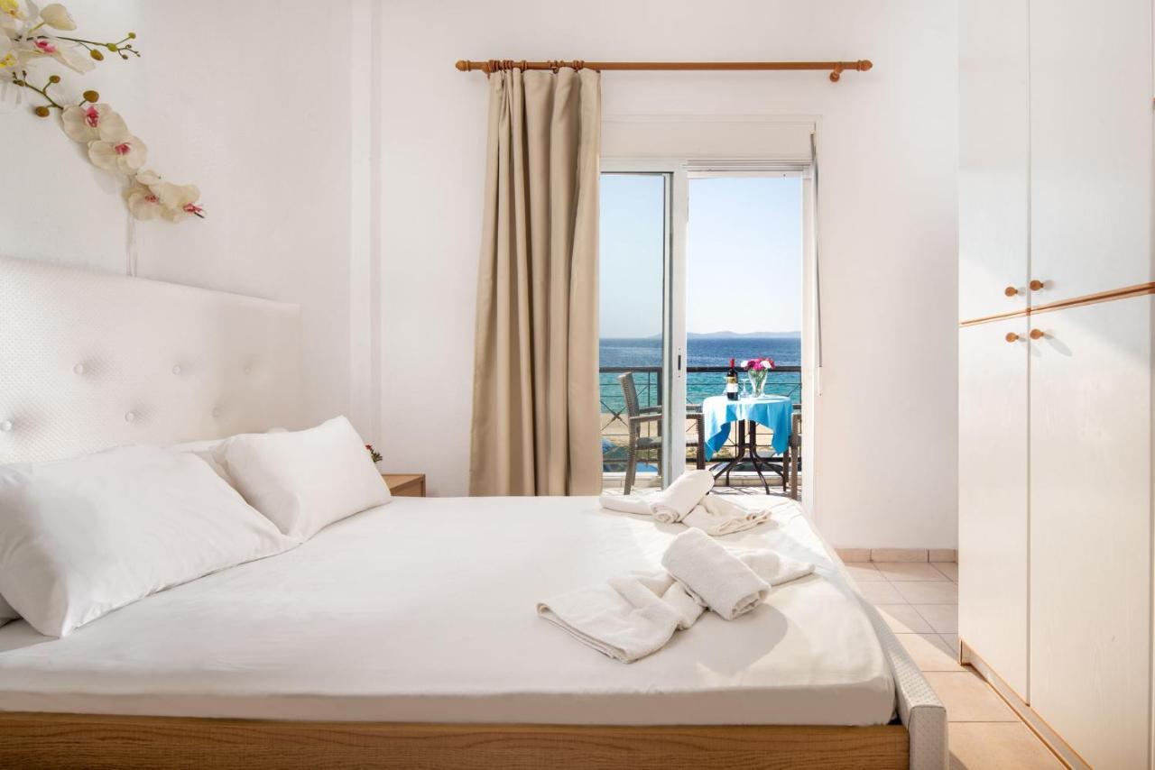 Toroni Blue Sea Hotel Ngoại thất bức ảnh
