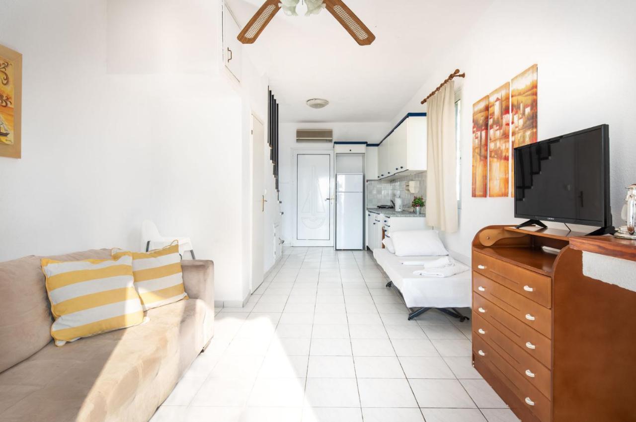 Toroni Blue Sea Hotel Ngoại thất bức ảnh