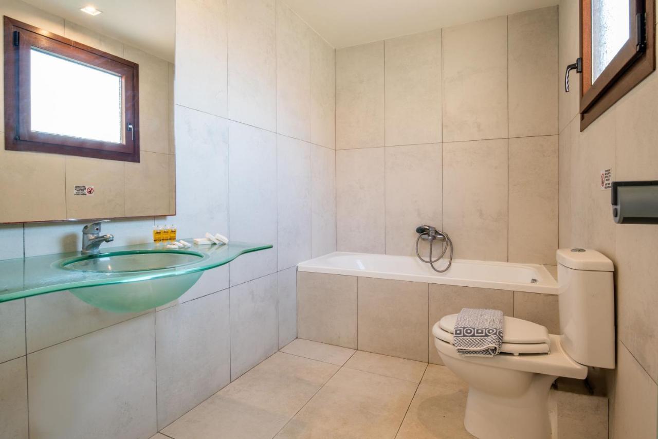 Toroni Blue Sea Hotel Ngoại thất bức ảnh